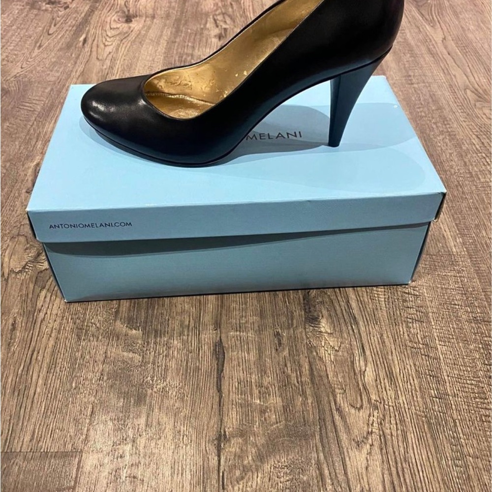 Antonio Melani Heels Size 9M